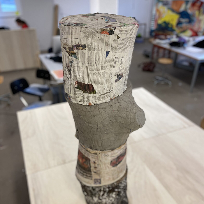 4 Plastiken von einem Baumrugel